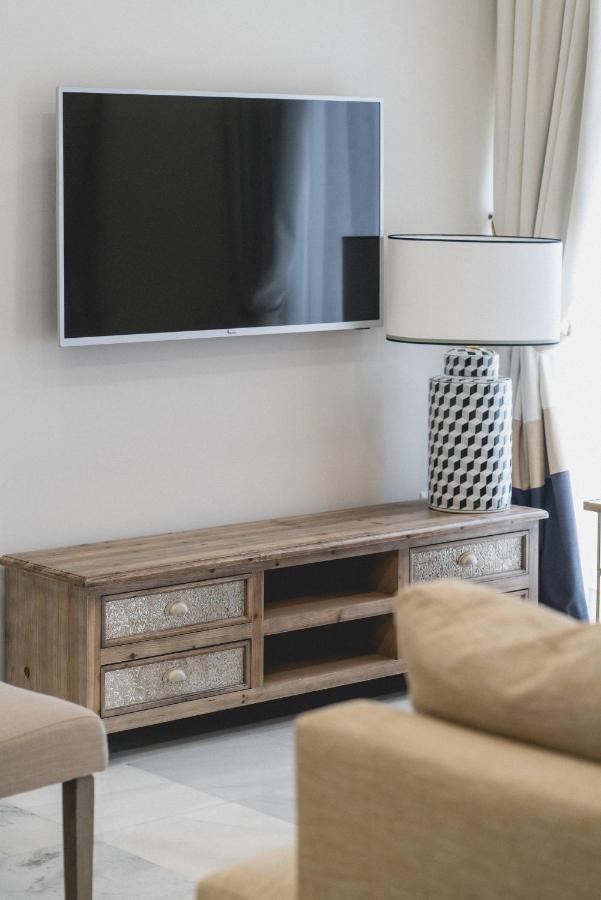 Apartamentos Abreu Suites Севиля Екстериор снимка