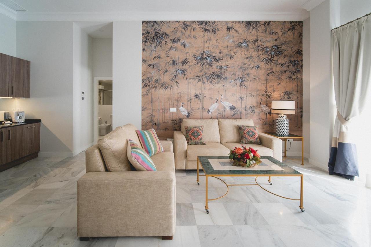 Apartamentos Abreu Suites Севиля Екстериор снимка