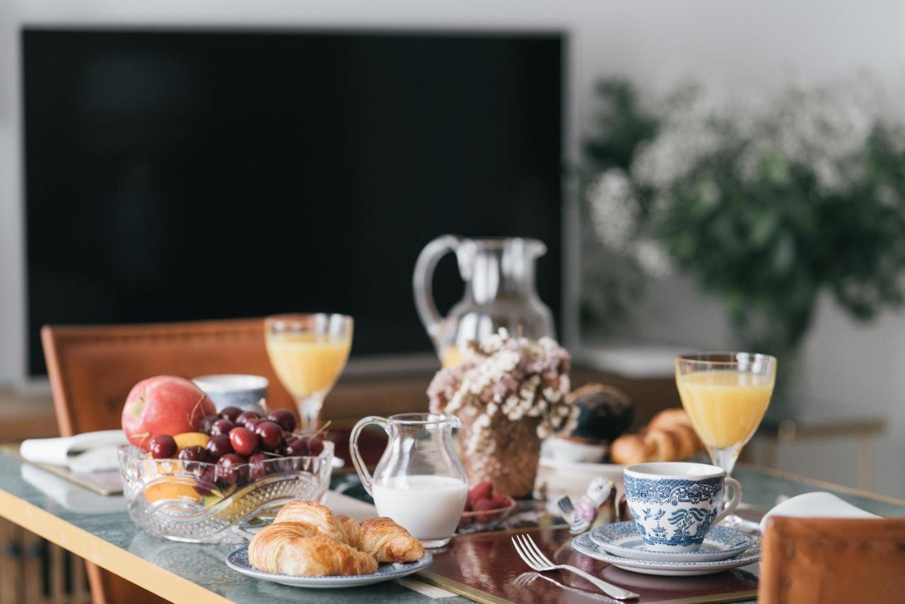 Apartamentos Abreu Suites Севиля Екстериор снимка